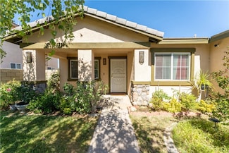 45541 Robinson Dr, Lancaster, CA 93535