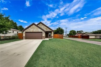 3100 Roosevelt Ave, Fort Worth, TX 76106