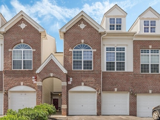 1115 Balsam Dr, New Windsor, NY 12553