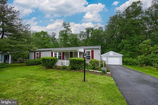 109 Heights Ave, Manheim, PA 17545