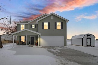 511 Upland Rd, Kingsford Heights, IN 46346
