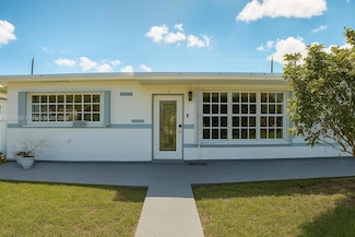 5348 W 14th Ave, Hialeah, FL 33012