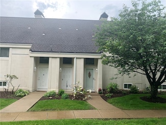 8 Ridgemead Fields Dr Unit D8, Verona, PA 15147