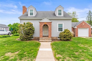 12 Arlington St, Westerly, RI 02891