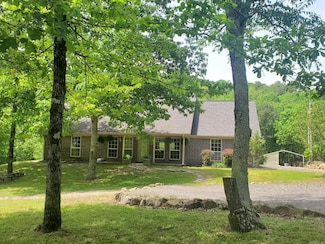 137 Gone Fishin Ln, Mena, AR 71953