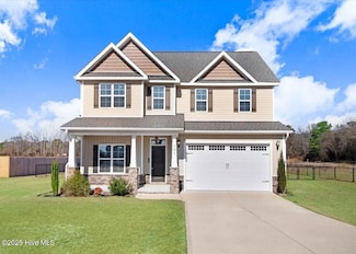 301 Weeping Willow Dr, Lagrange, NC 28551