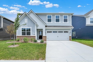 16929 Sandhurst Place, Westfield, IN 46074
