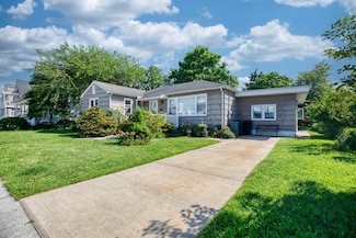 222 E 2nd Ave, Wildwood, NJ 08260