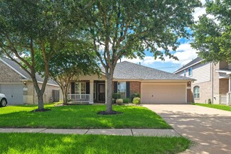 10723 Lake Riata Ln, Cypress, TX 77433