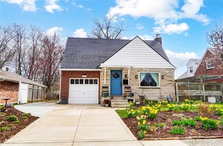 810 Broadmoor Dr, Dayton, OH 45419