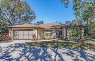 1 Linder St, Homosassa, FL 34446