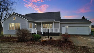 11500 S Pioneer Rd, Westphalia, MI 48894