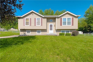 10648 N Oak Trafficway, Kansas City, MO 64155