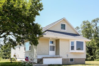 5189 Us Highway 12, Three Oaks, MI 49128