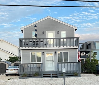 2210 Central Ave Unit Downstairs, Ship Bottom, NJ 08008