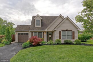 180 Sunset Dr, Mount Royal, NJ 08061