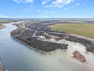 3979 Lost Dauphin Rd, de Pere, WI 54115