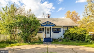 5803 2nd St S, Arlington, VA 22204