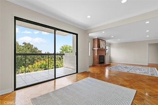 635 E Elmwood Ave Unit 307, Burbank, CA 91501