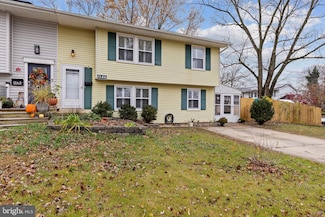 1344 Huntover Dr, Odenton, MD 21113