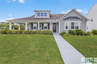 26 Lakeside Dr, Port Wentworth, GA 31407