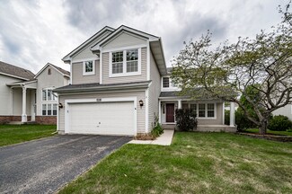 2135 Skylane Dr, Naperville, IL 60564