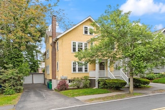 17 Newtonville Ave Unit 2, Newton, MA 02458