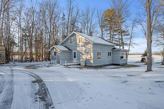 253 New Hampshire 26, Errol, NH 03579