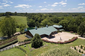 240 Stoneleigh Rd, Palmyra, VA 22963
