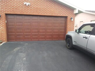 9601 NW 83rd St, Tamarac, FL 33321