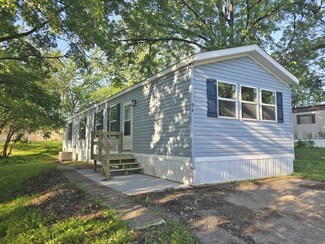 613 Polk St Unit 94, de Soto, IA 50069