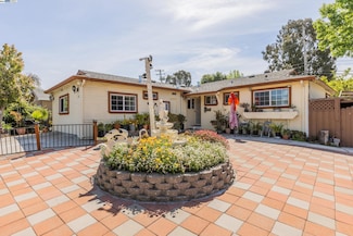 1122 Park Grove Dr, Milpitas, CA 95035