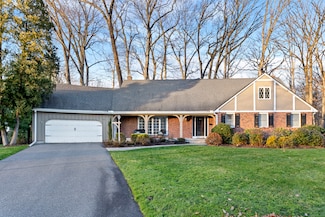 26 Berwyn Rd, West Hartford, CT 06107