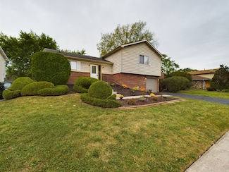 210 Oakhurst Rd, Matteson, IL 60443
