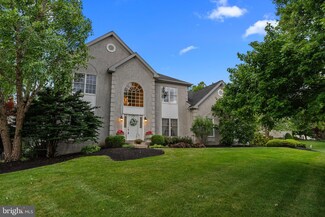 4180 Leslie Dr, Doylestown, PA 18902