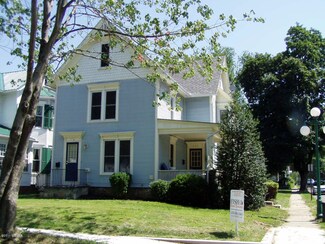 238 S 4th St, Lewisburg, PA 17837