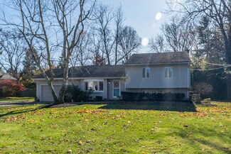 50 Southvale Ave, Little Silver, NJ 07739