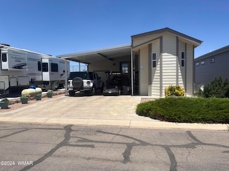 8284 Lake Shore Dr, Show Low, AZ 85901