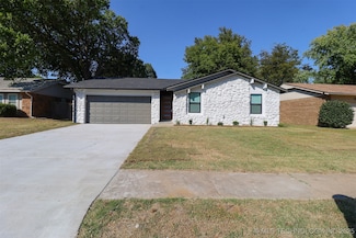 912 W Oakridge St, Broken Arrow, OK 74012