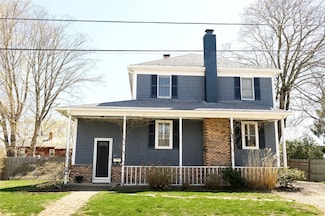 21 Carpenter Ave, Barrington, RI 02806