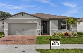 1182 Yumuri St, Winter Haven, FL 33884
