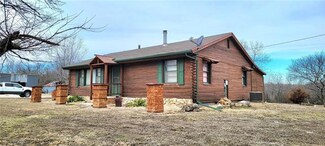 18972 E 1100 Rd, Pleasanton, KS 66075