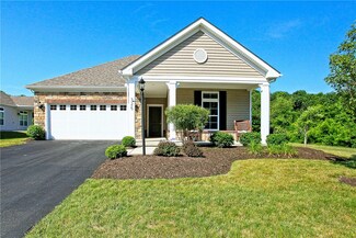 325 Dupont Dr, McDonald, PA 15057