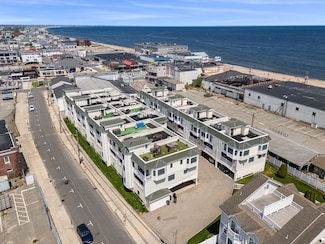 11 Railroad Ave Unit 6B, Salisbury, MA 01952