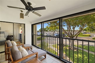 4855 Dockside Dr Unit 204, Fort Myers, FL 33919