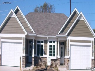 302 S Mickelson Ave, Vermillion, SD 57069