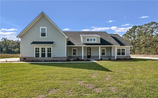 1130 River Oaks Rd, Brunswick, GA 31523