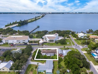 303 N Riverside Dr, Indialantic, FL 32903
