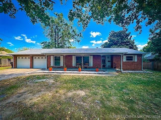 1104 Horn St, Muskogee, OK 74403