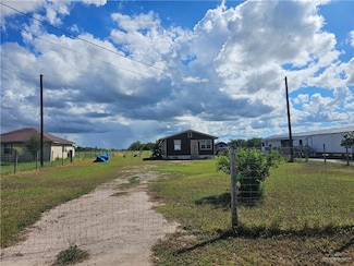 9209 Vista Ridge Dr, Monte Alto, TX 78538